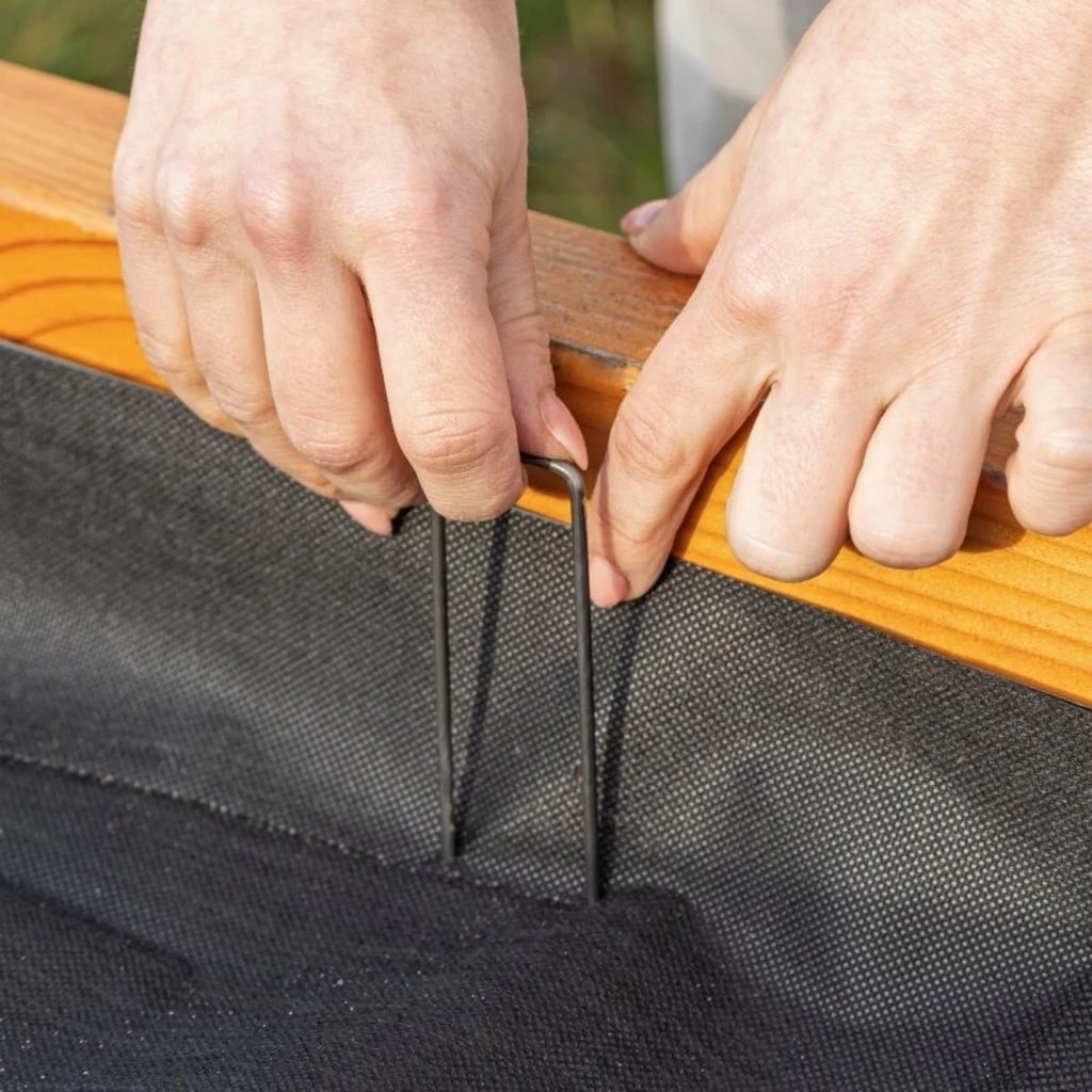 Erdanker Für Gartenvlies & Co 5 Erdanker Für Gartenvlies & Co – Bild 3