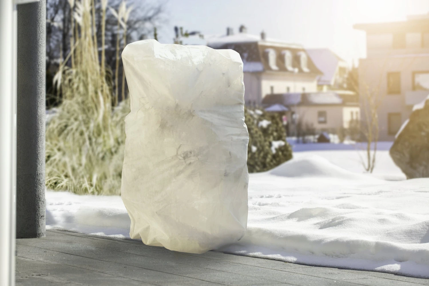 Windhager Winter-Vlieshaube Protect XXL 4 Windhager Winter-Vlieshaube Protect XXL – Bild 2